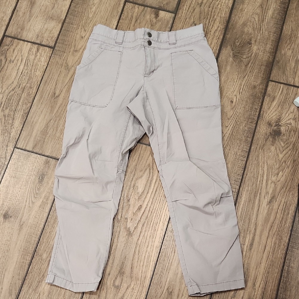 Mountain Hardwear Women's Stone Gray Cargo Pants